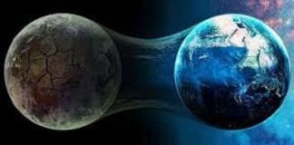 Le Décor de Scène S’effondrera Bientôt