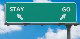 Le Créateur – Rester ou Partir…..