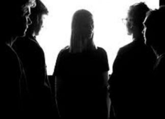 Le Créateur – Chuchotements