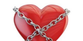 Les liens étouffent l’amour