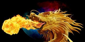 Actuellement est le Feu Divin