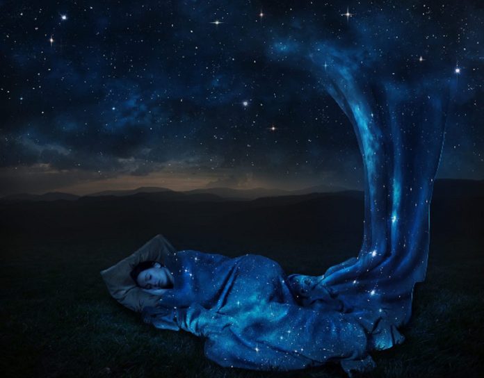 femme endormie firmament protection