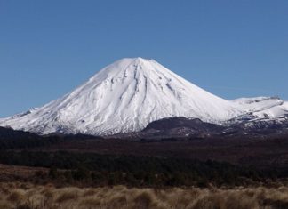 Gravissez la Montagne Sacrée