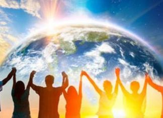 LA CHAINE DE L’HUMANITÉ