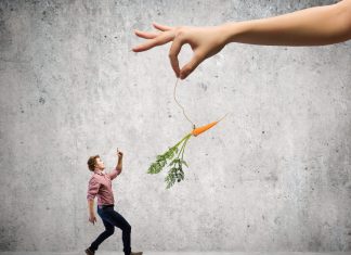 « La carotte et le bâton »