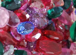 Brisez la gangue épaisse, libérez votre puissance créatrice, joyau de votre cœur