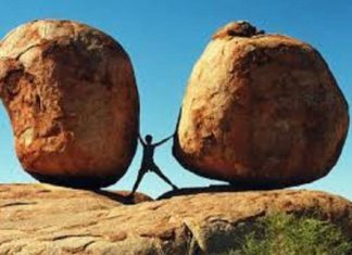 Le Créateur – Déplacer des Montagnes