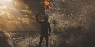 Le Créateur – La Route Devant….