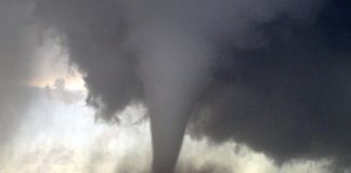 L’ère de la reconstruction achève…