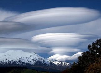 Ashtar Sheran : Les nuages lenticulaires (2)