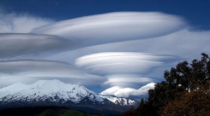 Les nuages lenticulaires (2)