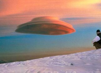 Ashtar Sheran : Les nuages lenticulaires