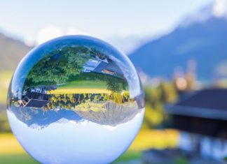 Le Créateur – À tout moment