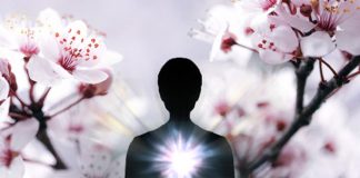 Dans le réveil de votre vrai Moi, il est temps de dire au revoir à votre ancien Moi