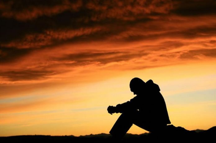 Les Artisans de Lumière et la solitude