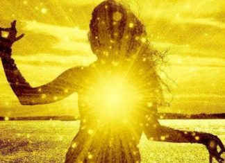 L’amour Divin et la Présence d’Or Vous Baignent Maintenant