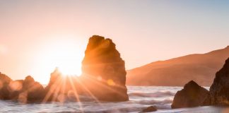 Regardez vers la lumière