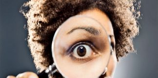 Le Créateur – Regarder de plus près