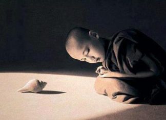 Le Créateur – Écoutez attentivement !