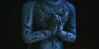 Allez à l’intérieur