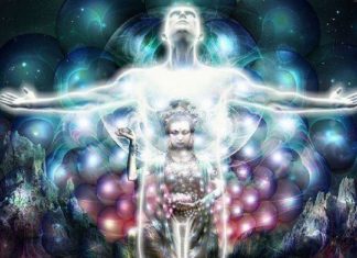 LE COSTUME QUE VOUS PORTEZ BASÉ DANS LE TEMPS