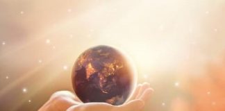 Commencez à voir le monde à travers les yeux de la Source : Perfection divine et bien-être.