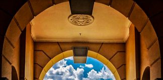 Le Créateur – Faites un pas en avant !