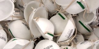 Les masques tomberont !