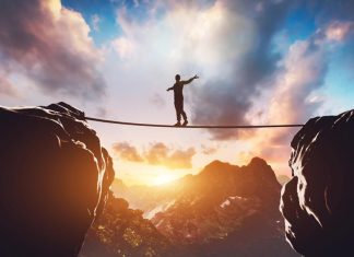 Le Créateur – En un clin d’oeil