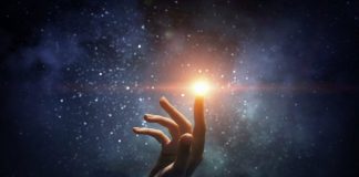 Le Créateur – Un Moment…