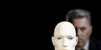 Observez le visage froid, calculateur, de vos dirigeants !