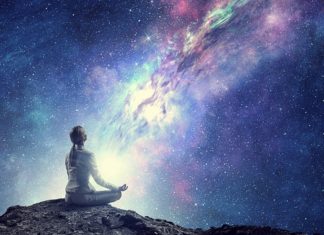 Le Créateur – L’univers attend depuis longtemps