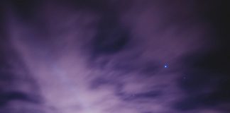 Le Créateur – Retourner…