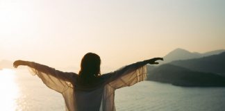 L’EXPÉRIENCE SACRÉE