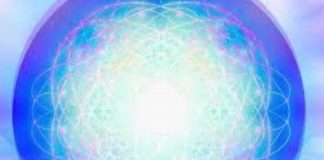 Priez pour éliminer tous les obstacles menant à la source de la Lumière Divine