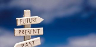 Le Créateur – Passé, Présent et Futur