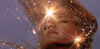 Toute Création a une Étincelle Divine