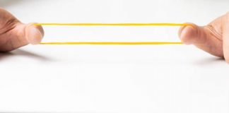 Comme un élastique tendu, prêt à se rompre