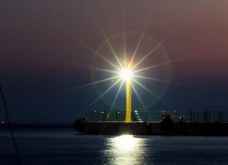 Le Créateur – Une Lumière qui Guide