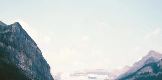 Que le tordu devienne droit