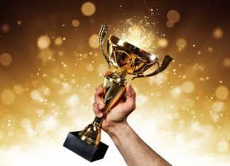 Le Créateur – Soyez votre Propre Champion