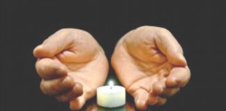 La Lumière de la Vérité et de l’Unité se Propage